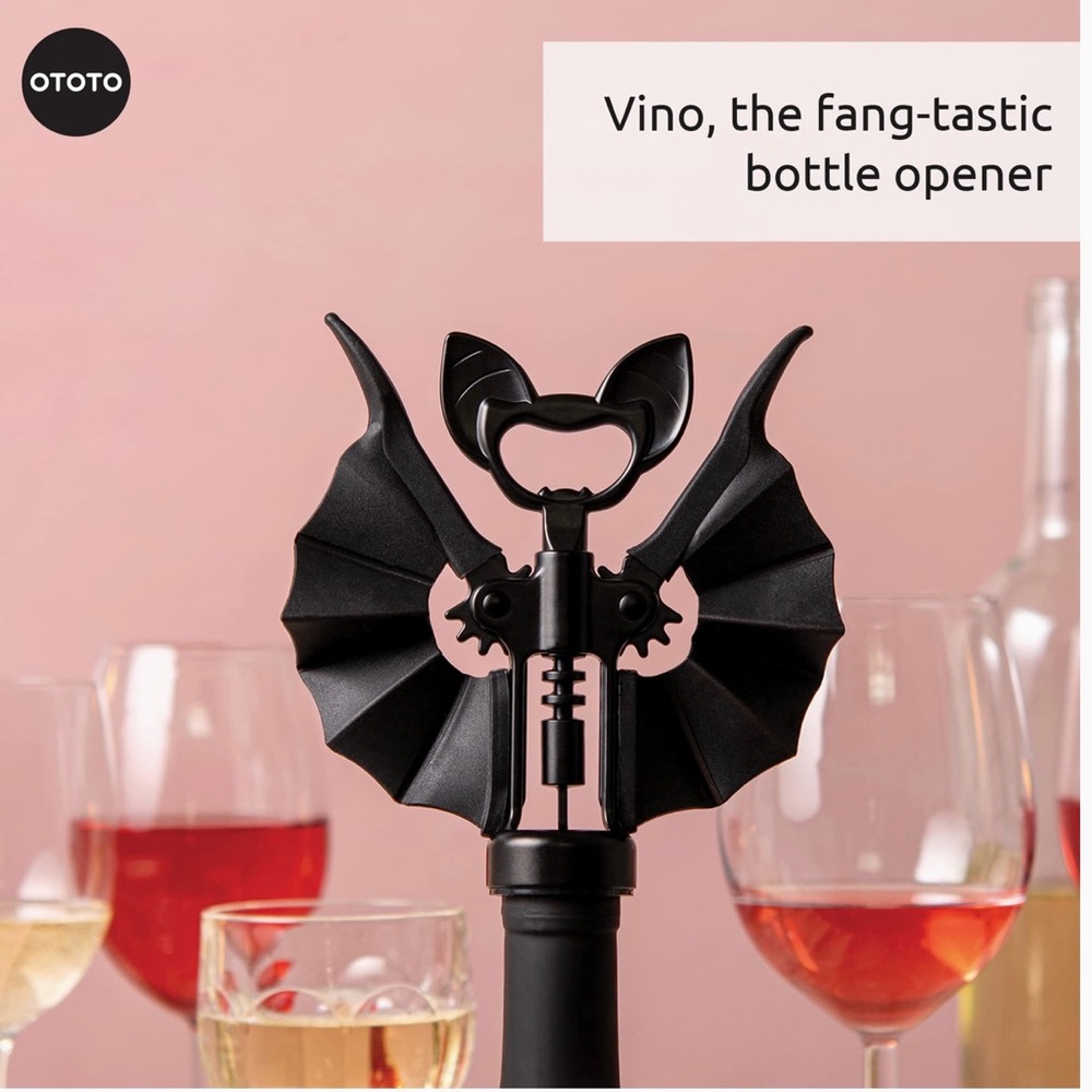 Bat Bottle Opener for Wine and bottles. 2-in-1 spooky corkscrew wine opener